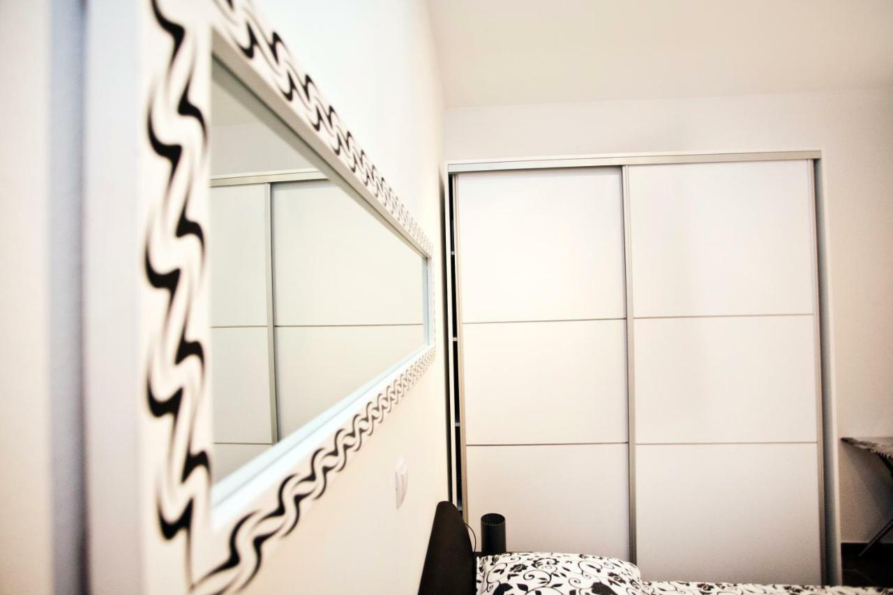 Apartments Silver Tree สปลิท ภายนอก รูปภาพ