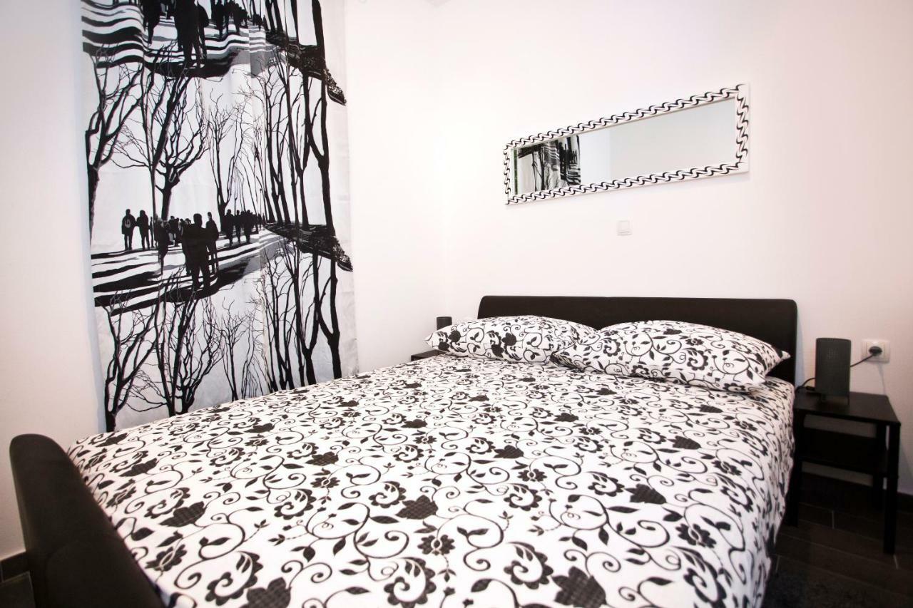 Apartments Silver Tree สปลิท ภายนอก รูปภาพ